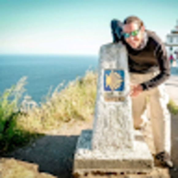 Meet your Posher, E - Picture 1 of 9